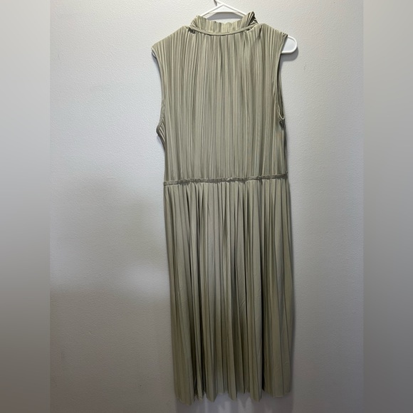 H&M Dress Brand New Dress W/Tags - Picture 1 of 6